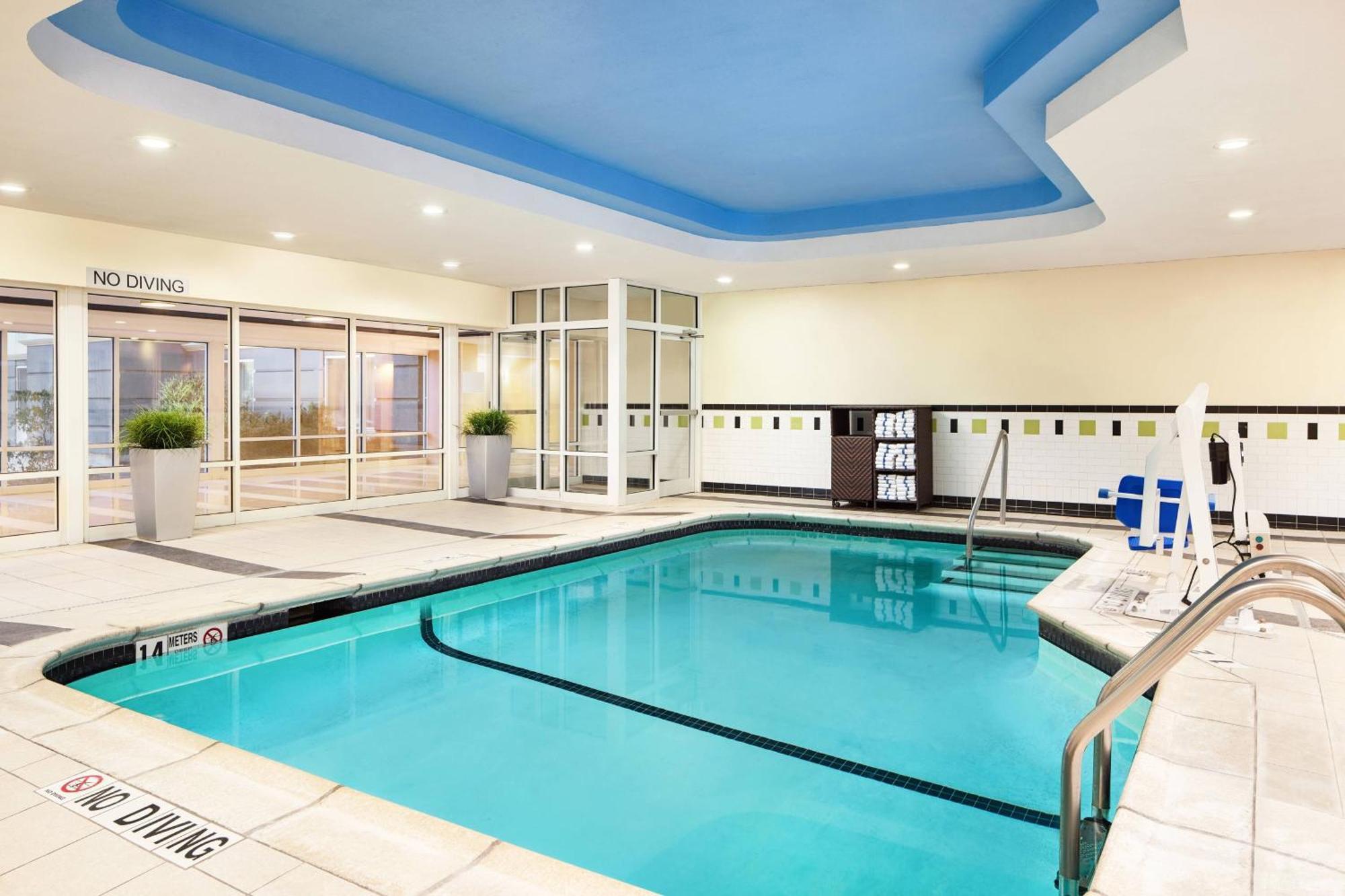 Fairfield Inn And Suites By Marriott Plainville Eksteriør bilde