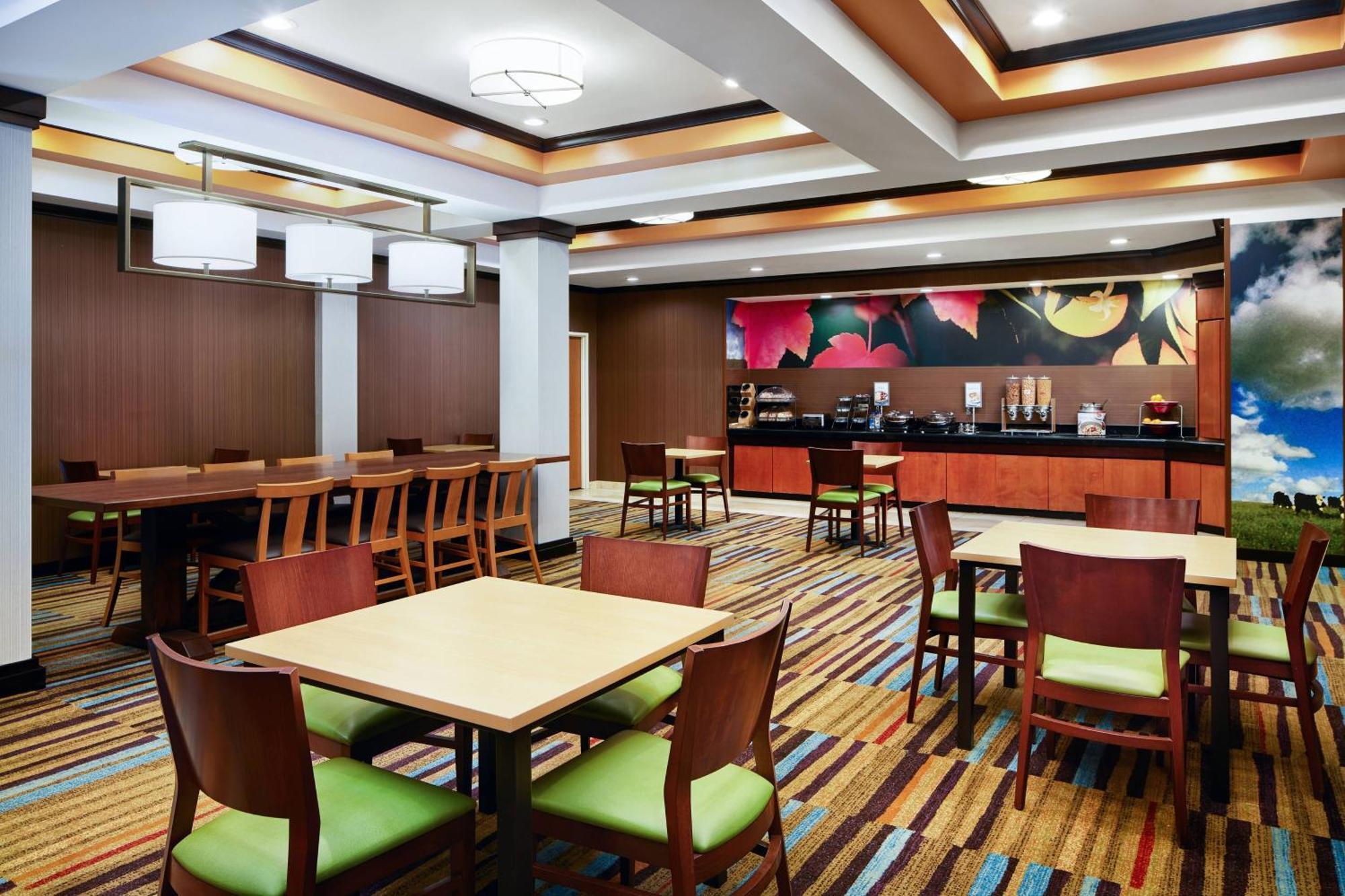 Fairfield Inn And Suites By Marriott Plainville Eksteriør bilde