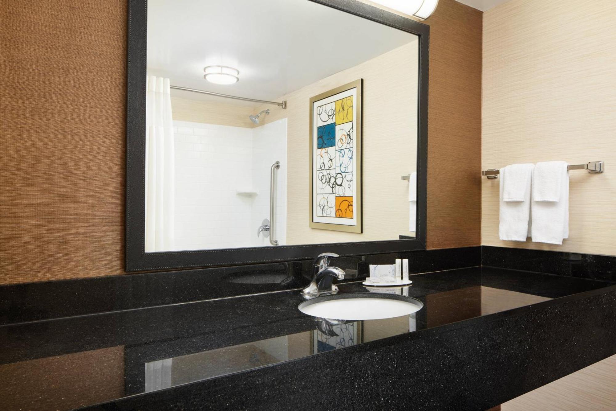 Fairfield Inn And Suites By Marriott Plainville Eksteriør bilde